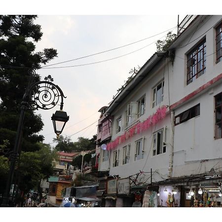 Event-First Bunkotel Mussoorie Exterior foto